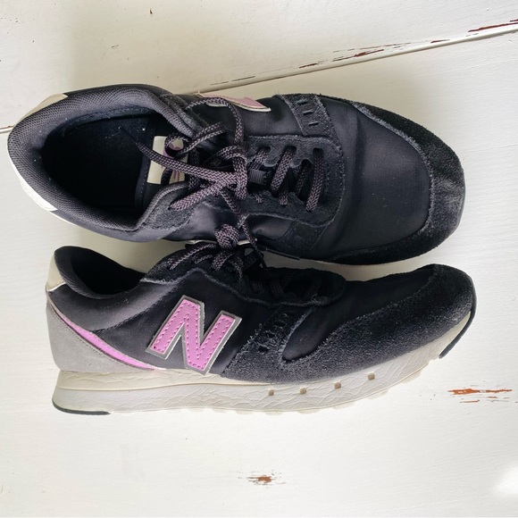 New Balance 311 Sneakers - Size 8.5 - Memory Foam - Picture 2 of 10